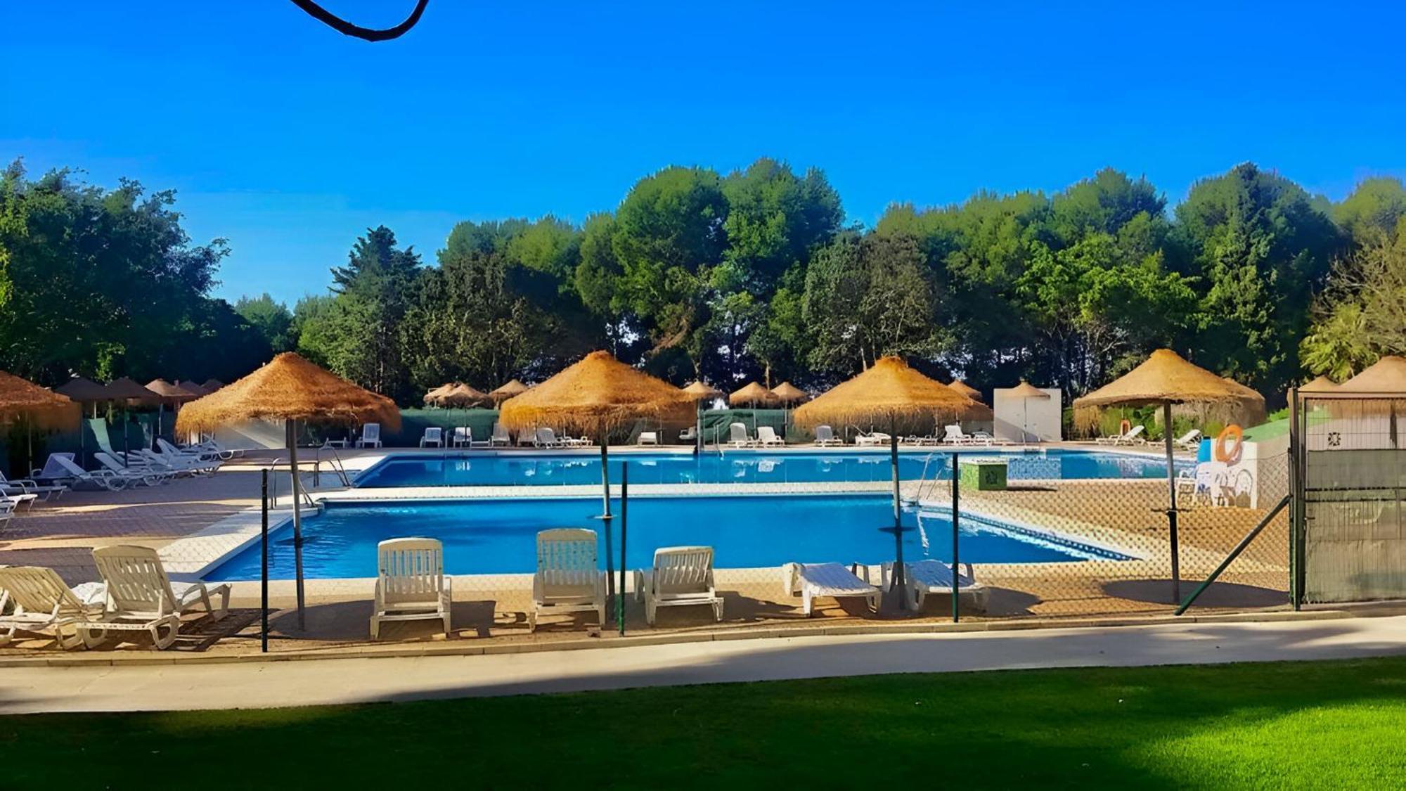 Luxury Suites Sunset Beach 贝纳尔马德纳 外观 照片