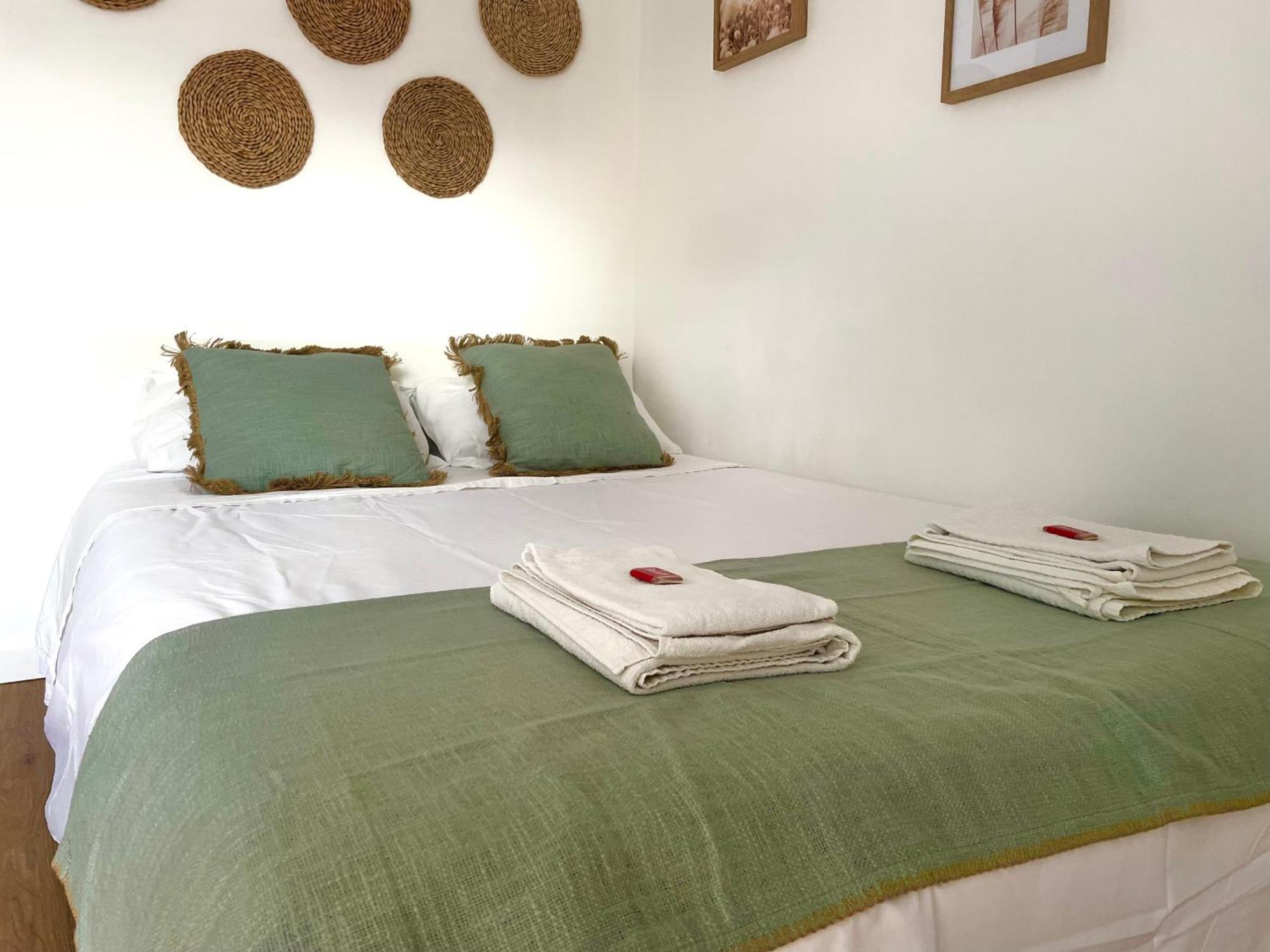 Luxury Suites Sunset Beach 贝纳尔马德纳 外观 照片