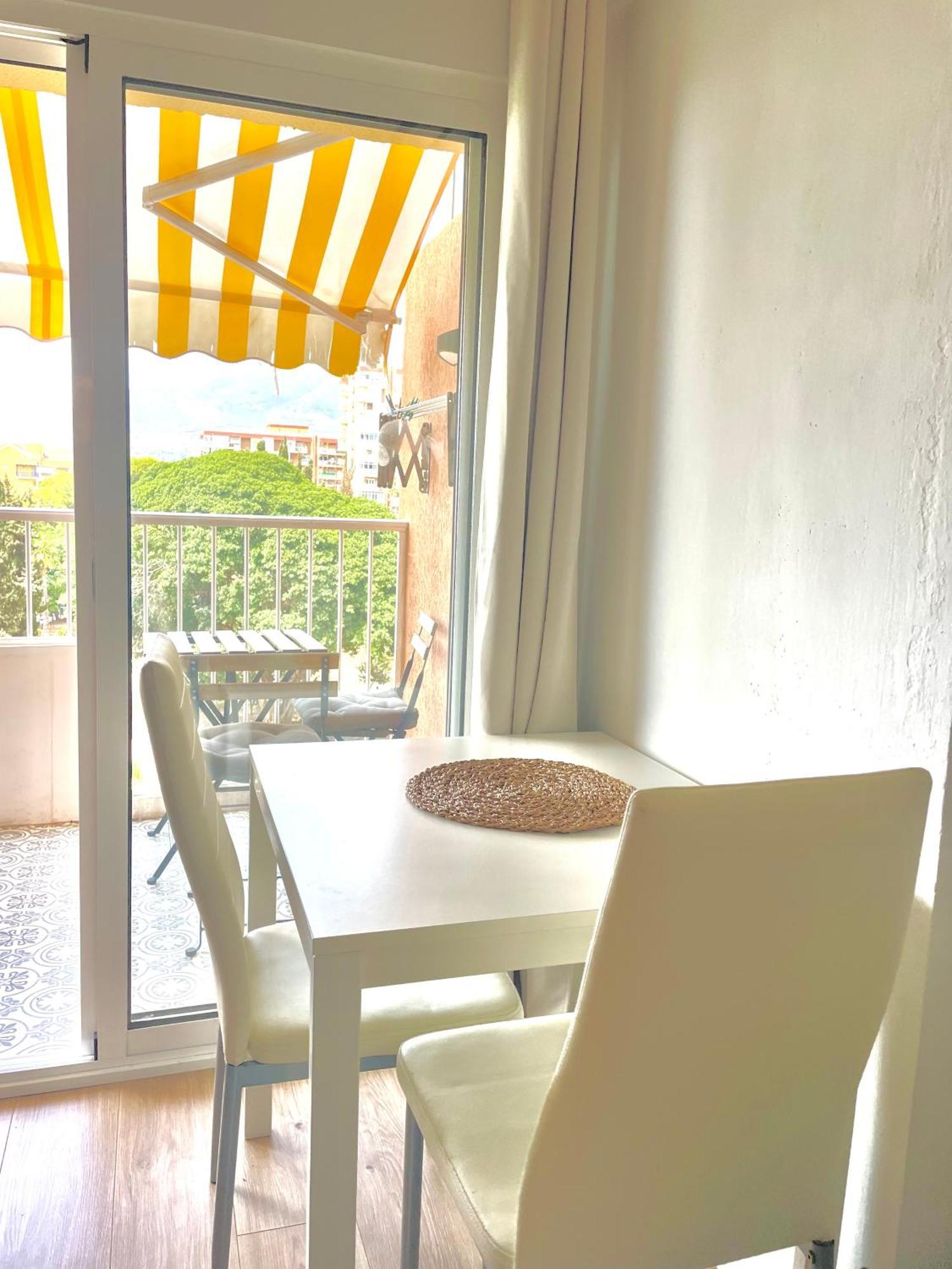 Luxury Suites Sunset Beach 贝纳尔马德纳 外观 照片